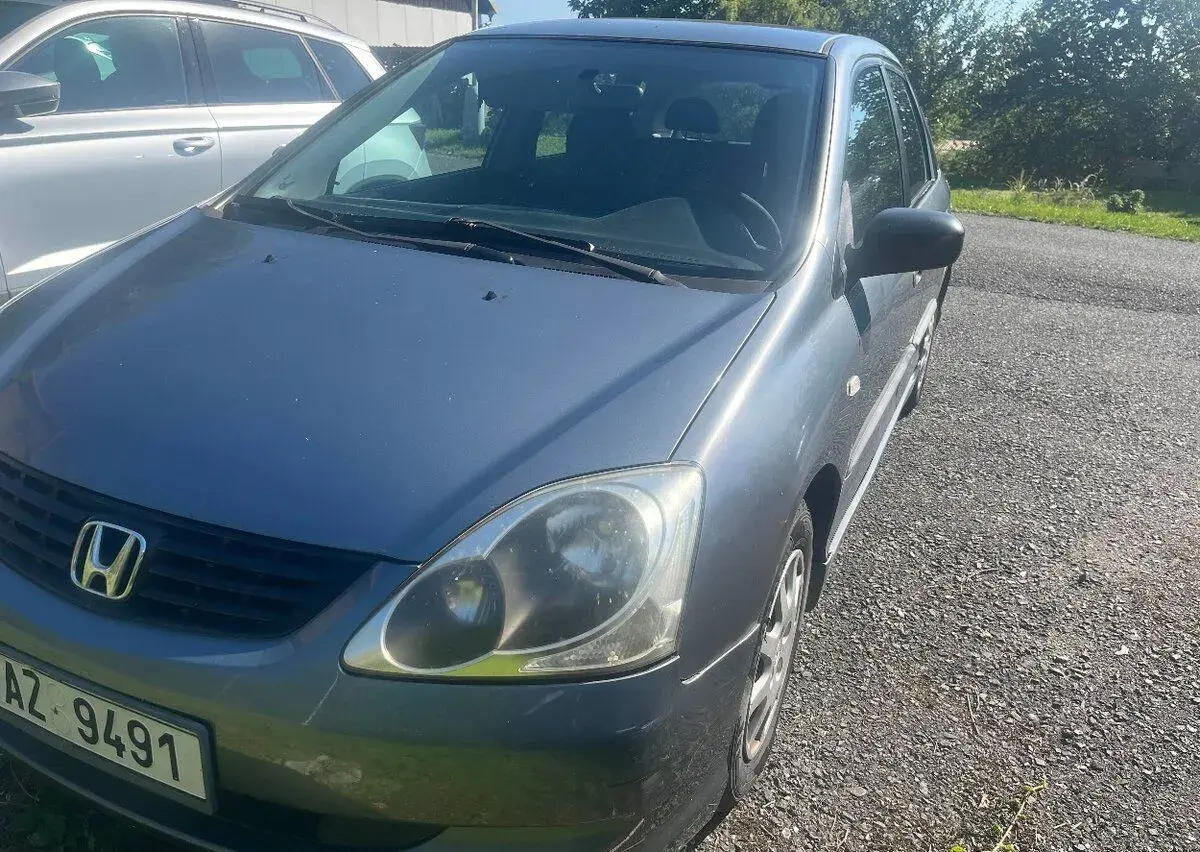 Honda Civic – 289 827 km