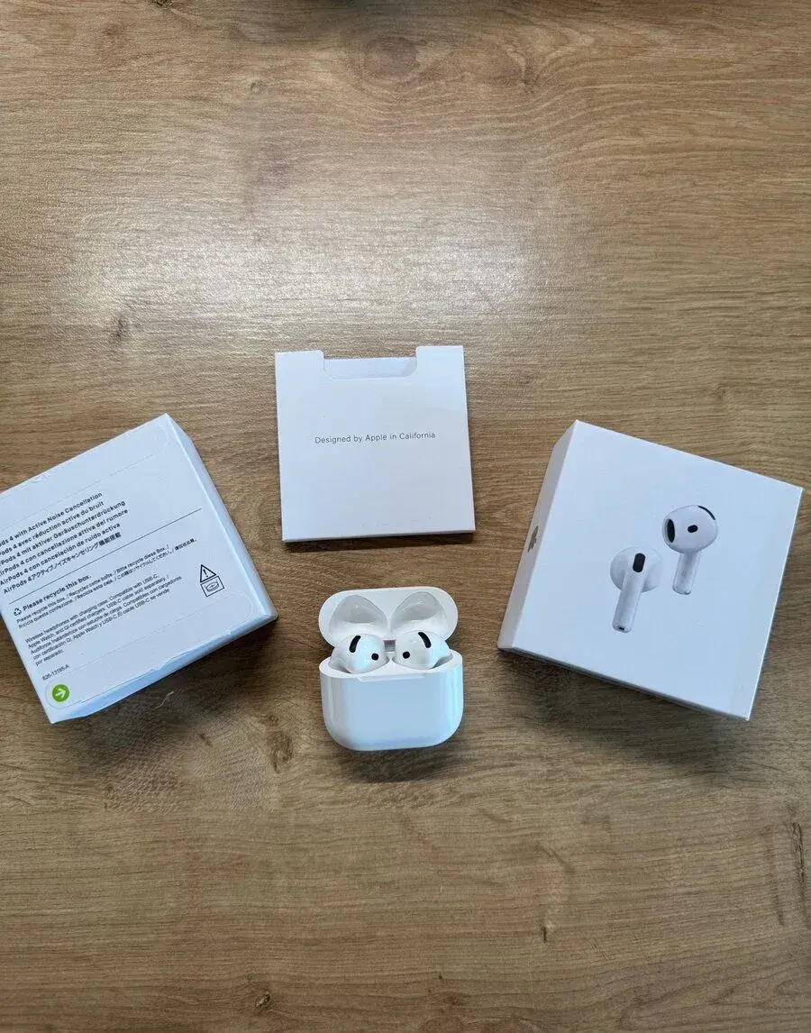 AirPods 4