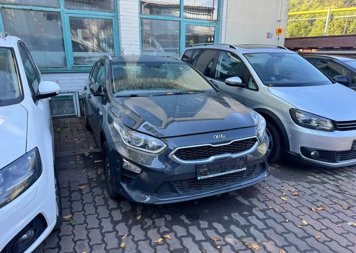Kia Ceed – 2018, 200 000 km