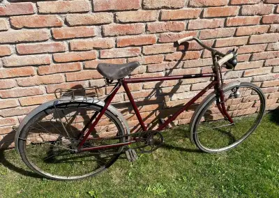 Funkční historické/retro jízdní kolo veterán (1935)