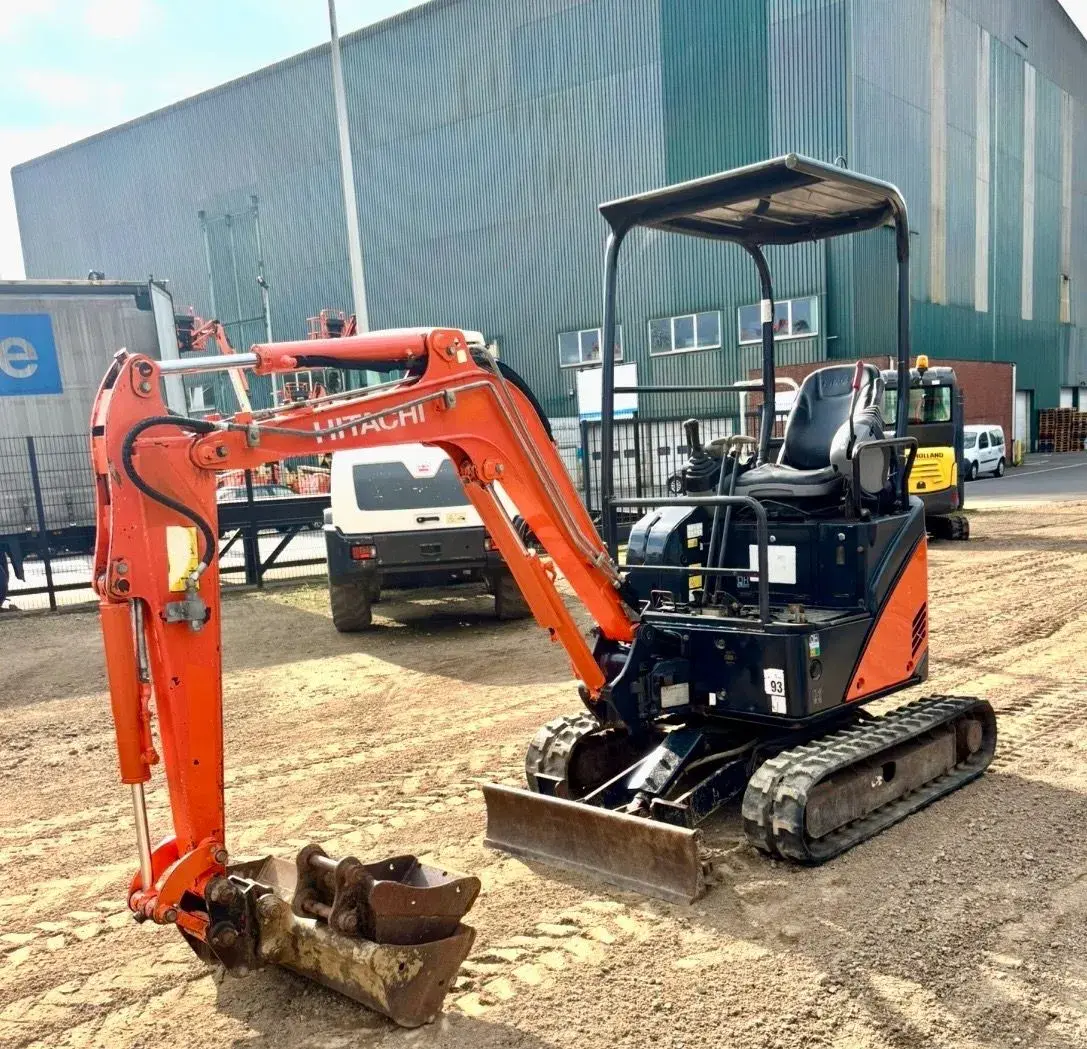 Bagr Hitaschi ZX17U