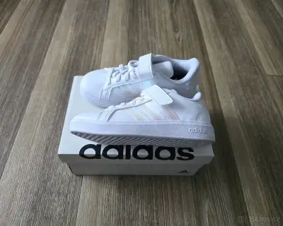 Dětské tenisky Adidas GRAND COURT 2.0 EL (29)