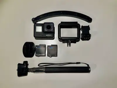 GoPro HERO7 Black + spousta příslušenství