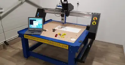 CNC Frezka 1100x1100mm s možností vákuového držení