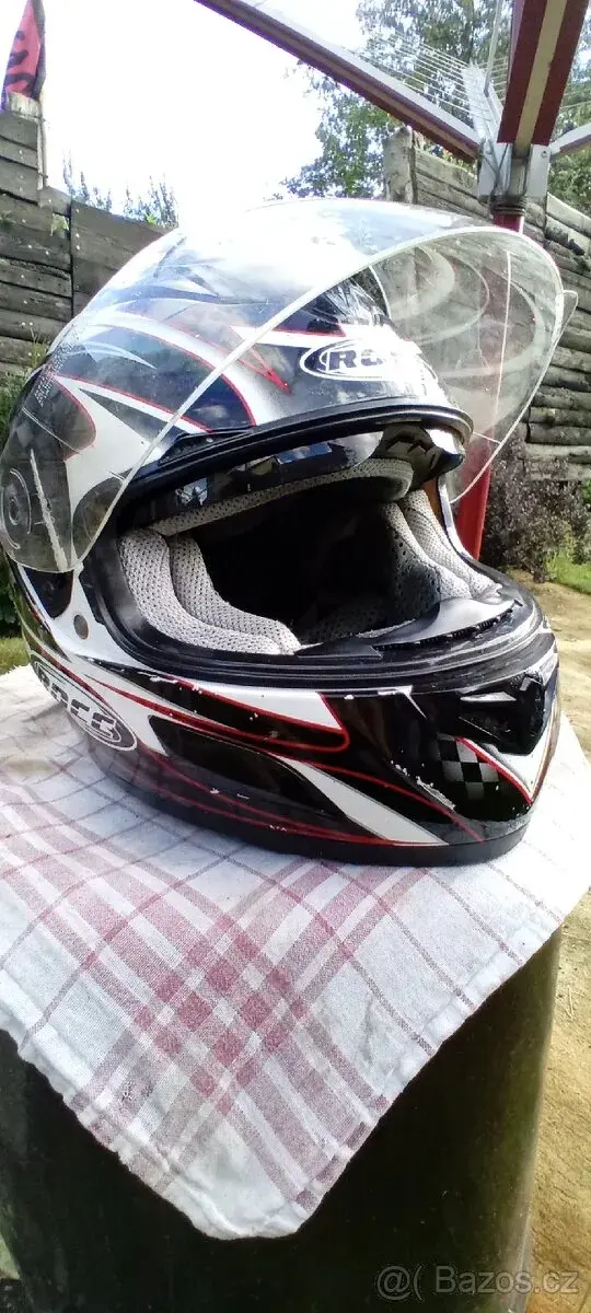 Moto helma