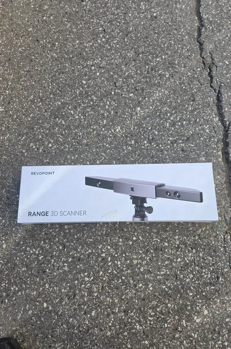 Revopoint Range 3d scanner