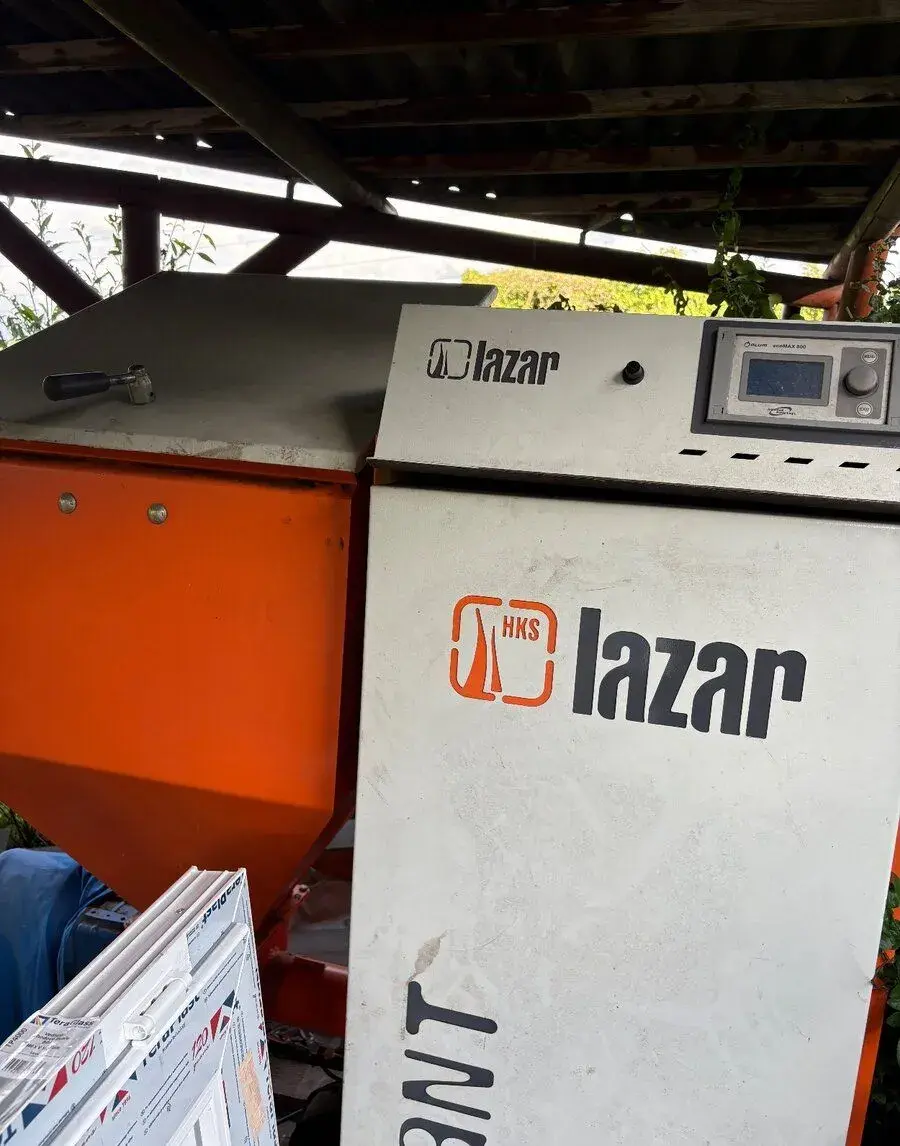 Automaticky kotel na uhlí Lazar Grand 24ED výkon 20kw n
