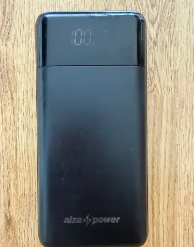 Alza powerbanka 30000 mAh NEPOUŽITÁ