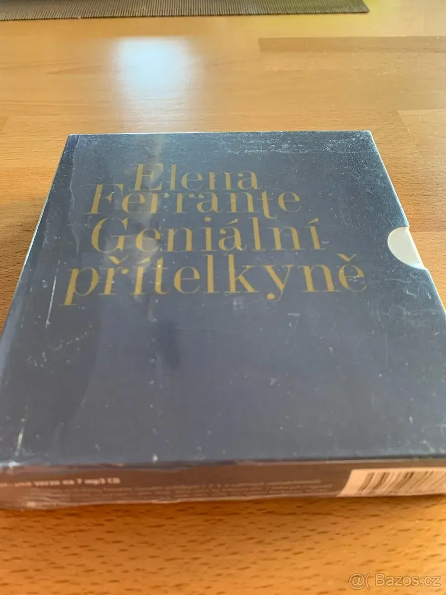 Elena Ferrante - Geniální přítelkyně