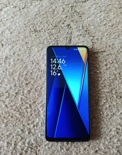 Plně funkční Xiaomi Poco C65