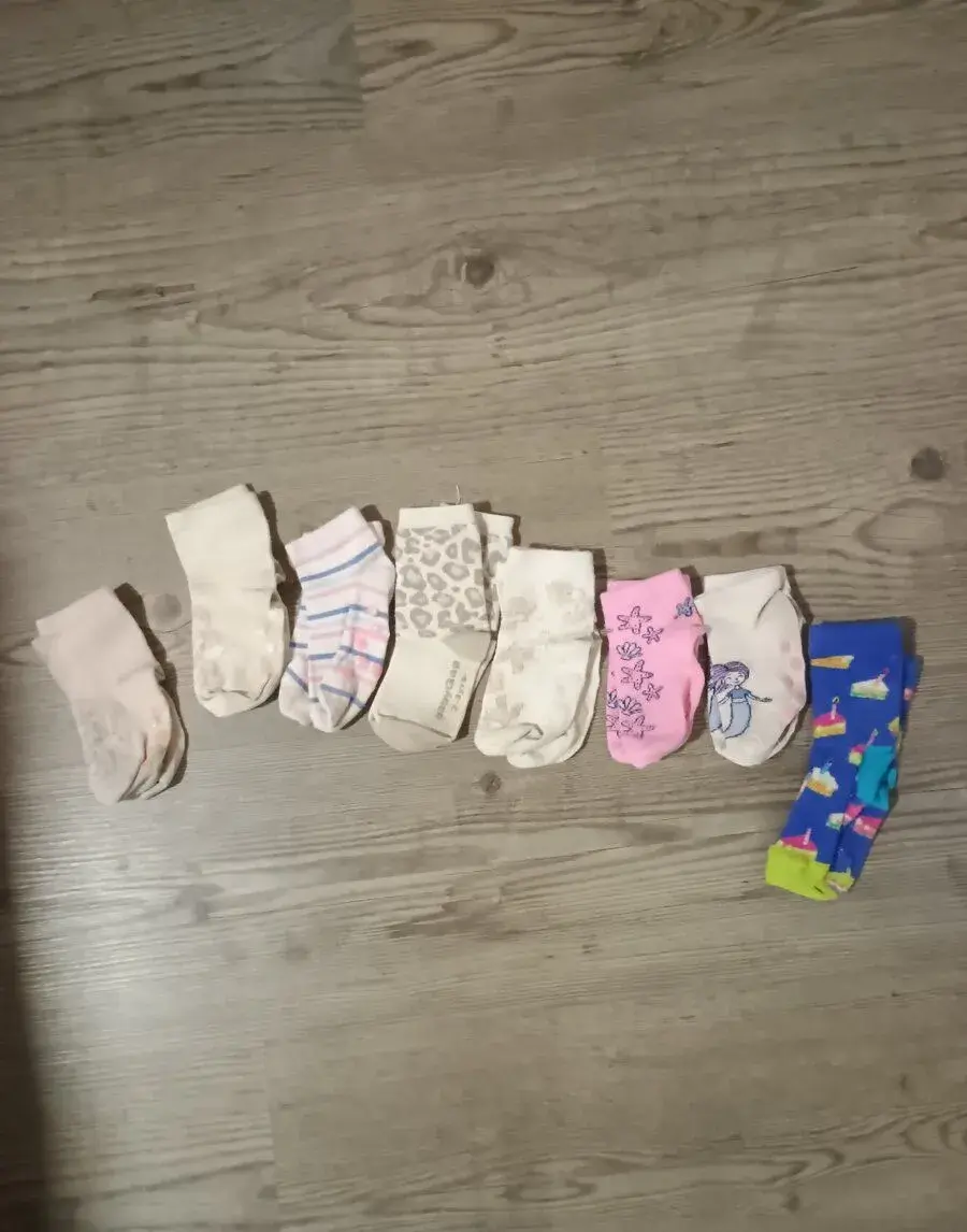8x dívčí ponožky vel 22-24
