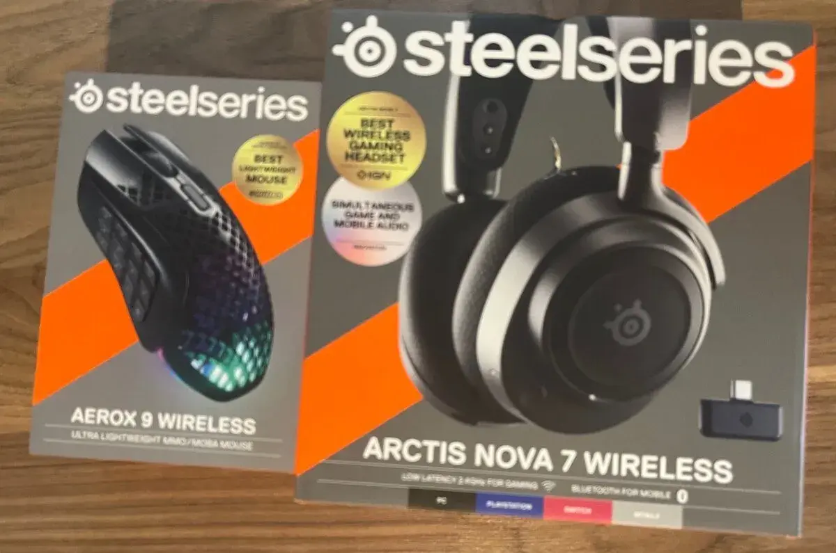 Herní sluchátka a myš SteelSeries
