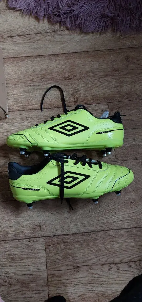 Nové kopačky Umbro premio vel.46