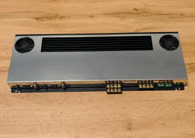 Zesilovač do auta Audio system Twister F4 - 560