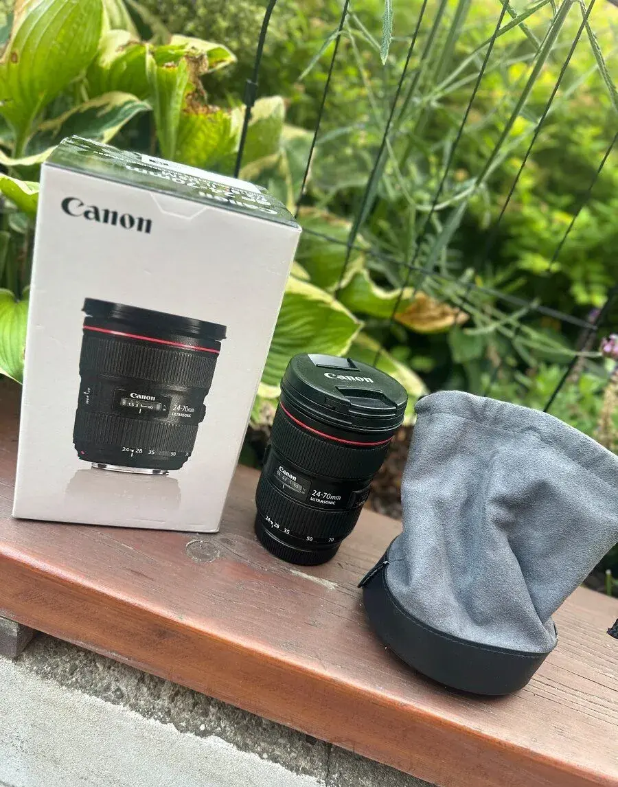 Canon EF 24-70 2.8 II - komplet balení