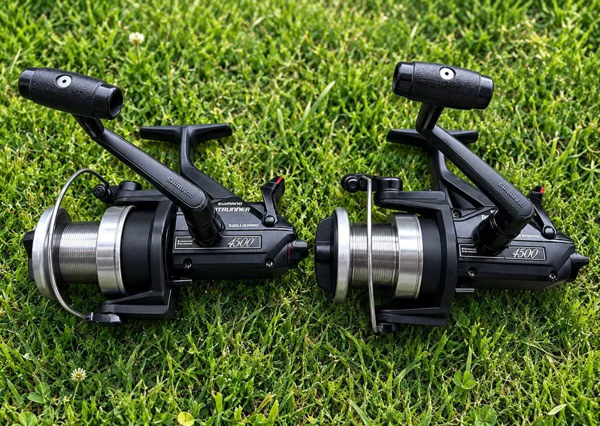 Shimano baitrunner 4500 B