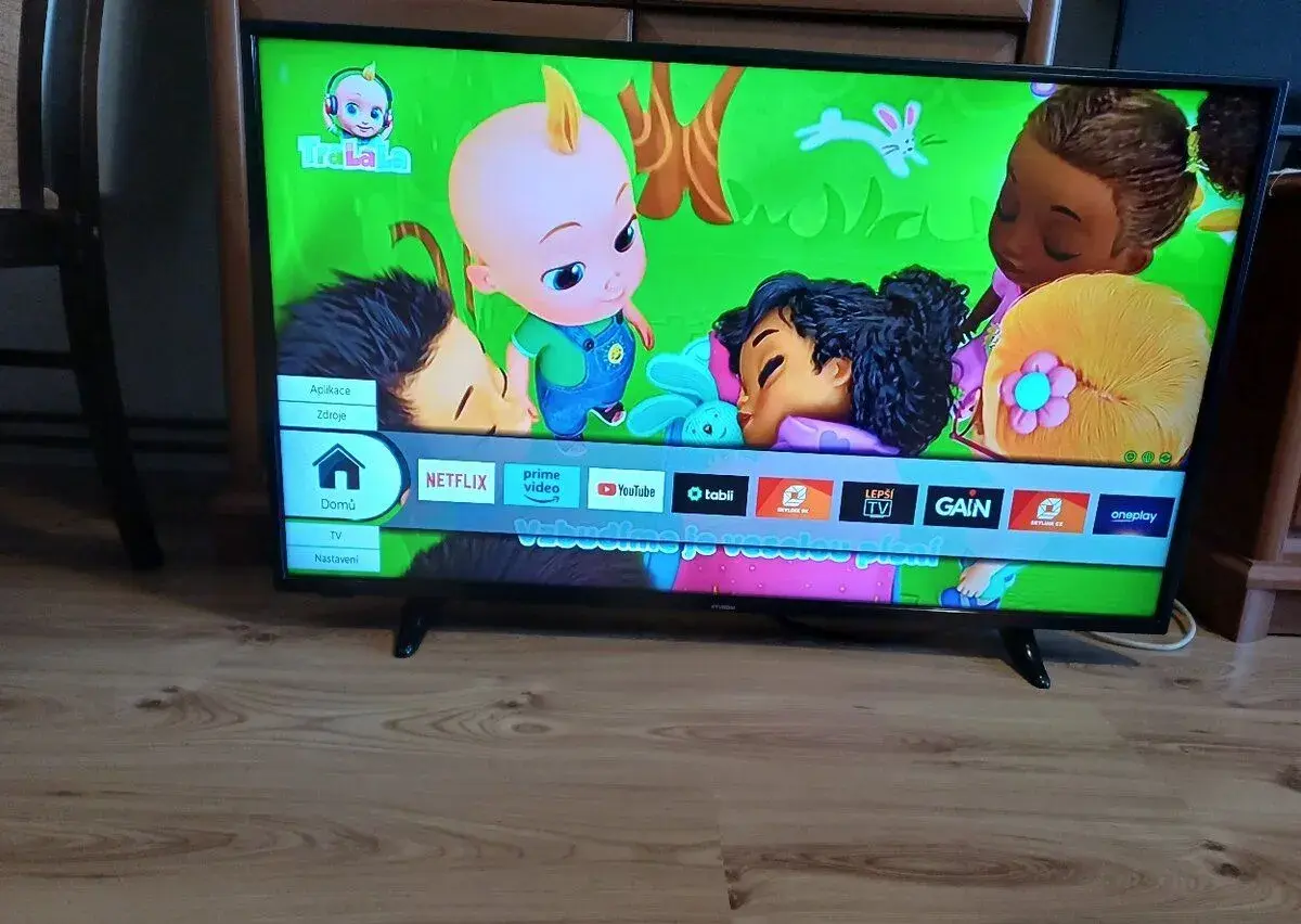 4K Smart TV Hyundai ULW 43TS754 SMART-108cm,Wi-Fi, DVBT2