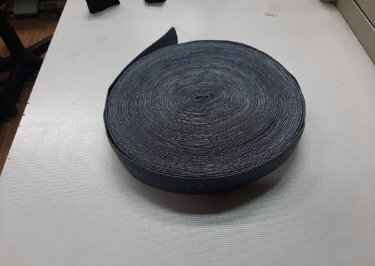 Pruženka (guma) oděvní 30mm