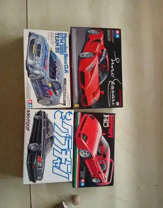 Tamiya 1/24 Ferrari, Mercedes