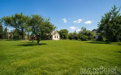 Stavební pozemek o výměře 969m2, ulice Hůrská, Stará Ves nad