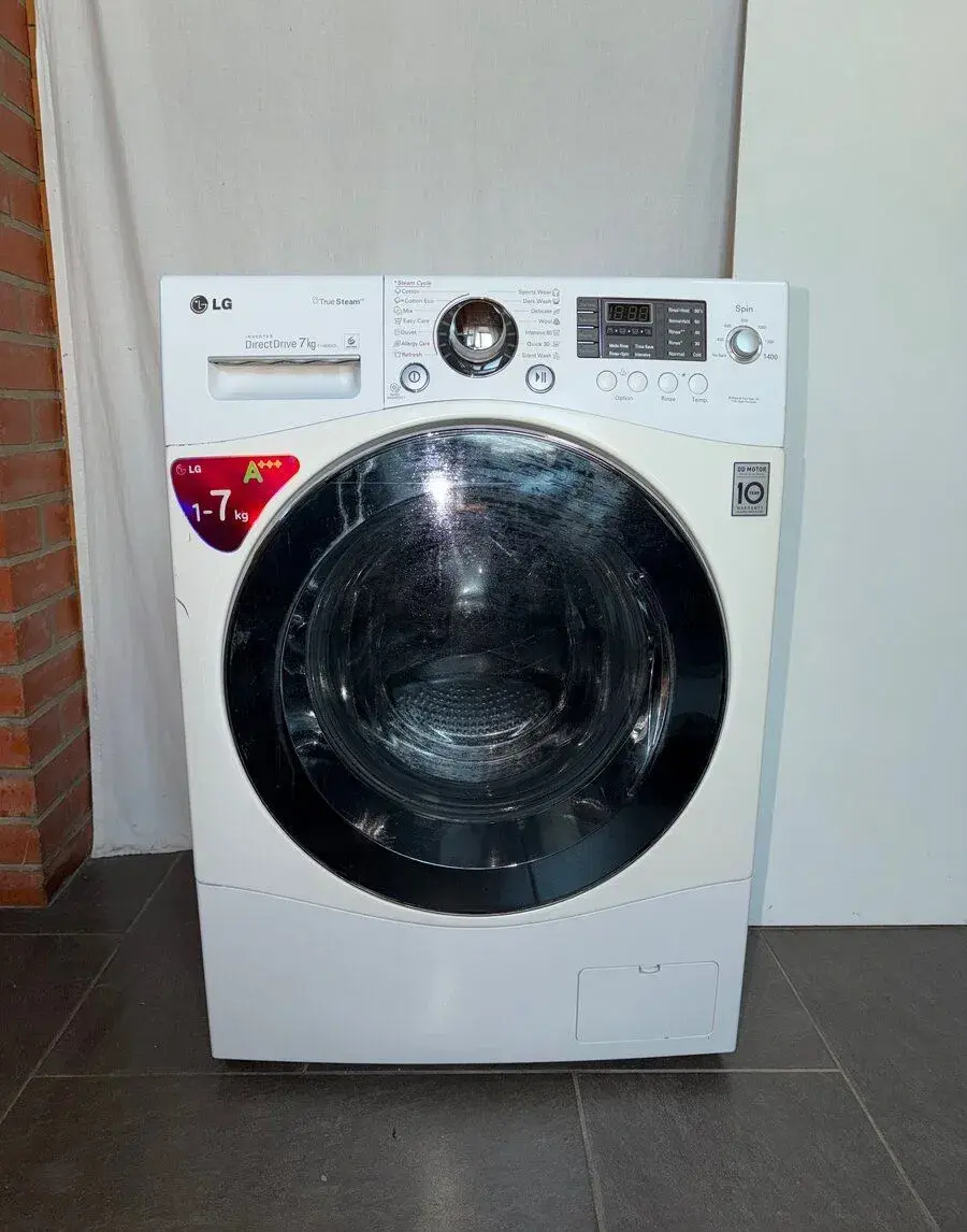 parní pračka LG 7 kg – čerstvě po výměně ložisek