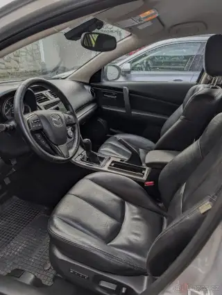 Mazda – 2010, 300 000 km