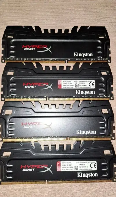 RAM 32GB DDR3 2400MHz Kingston HyperX Beast (4x8GB)