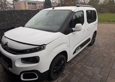 Citroën berlingo – 2021, 169 000 km