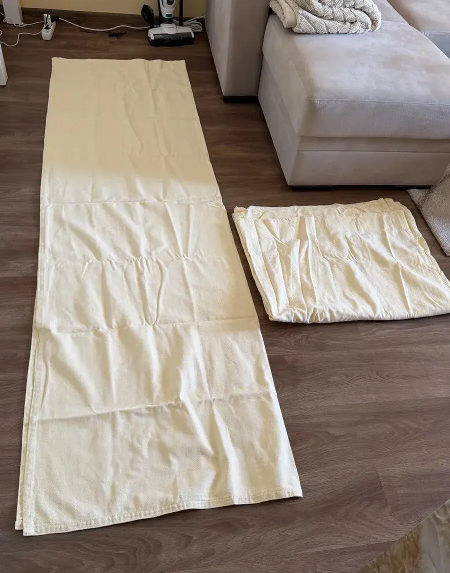 Zavěs vanilková barva 2ks