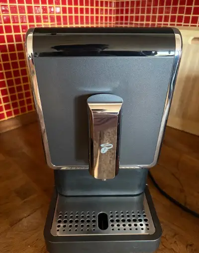 Automatický Kávovar Tchibo