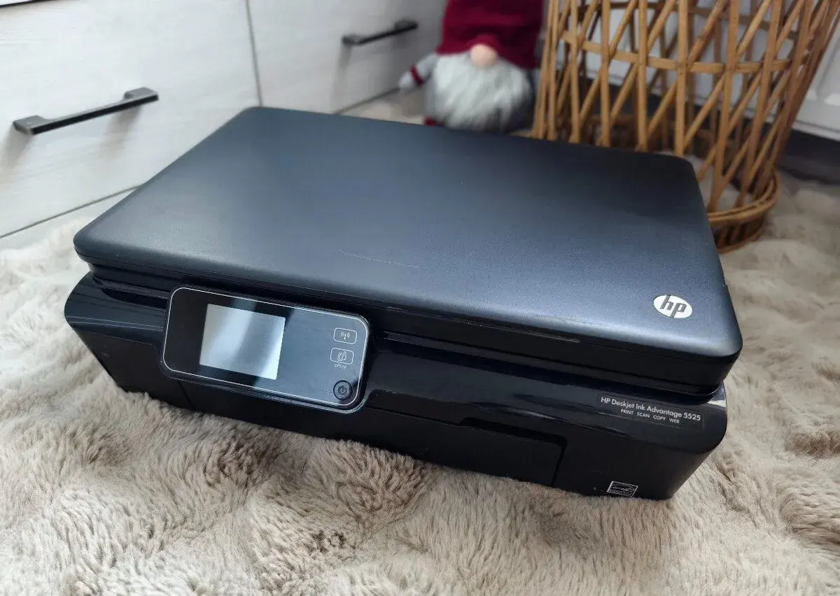 Tiskárna inkoustová HP Deskjet 5525