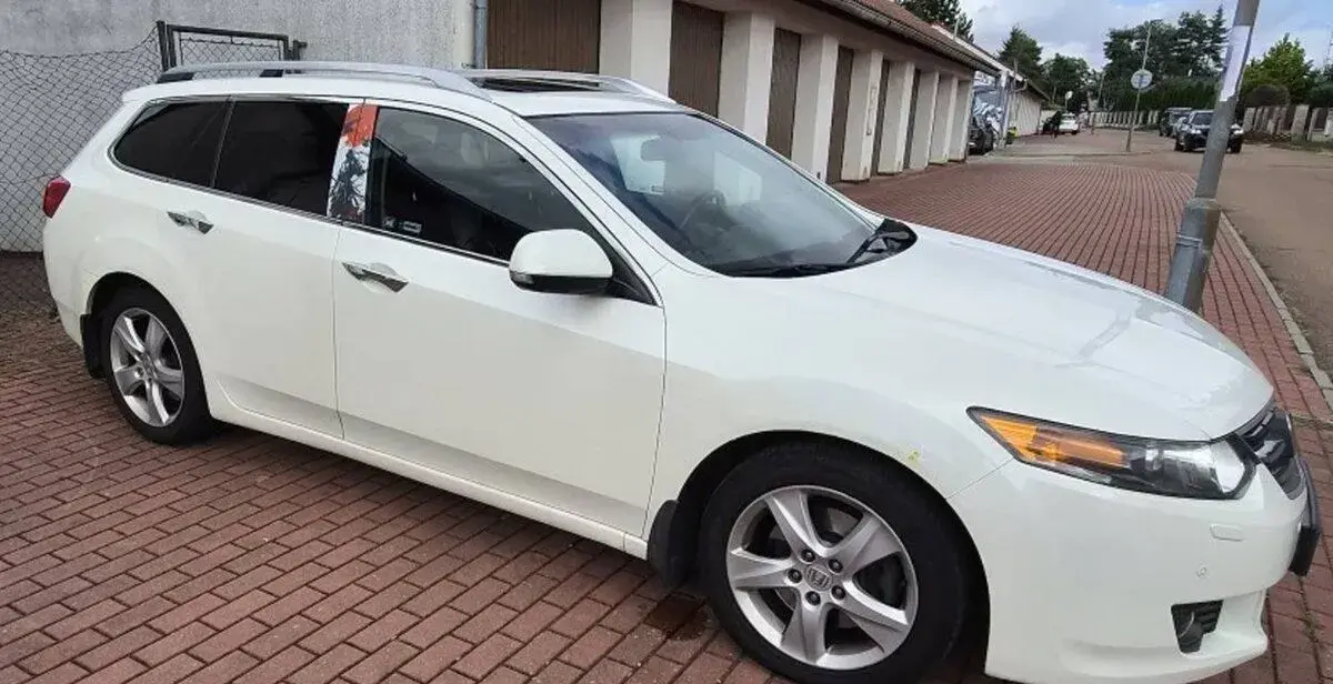 Honda Accord – 244 250 km