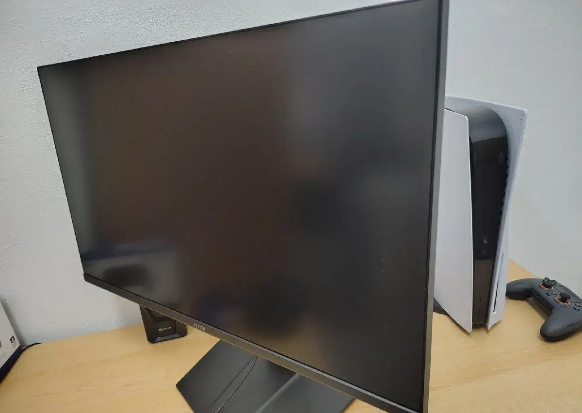 MSI MAG 275UPD E14 / 4K,144HZ,IPS/