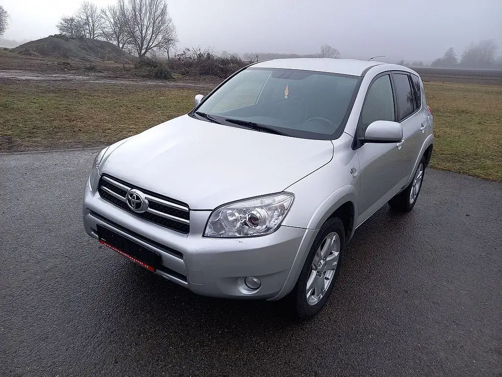Toyota Rav4 – 2007, 176 000 km