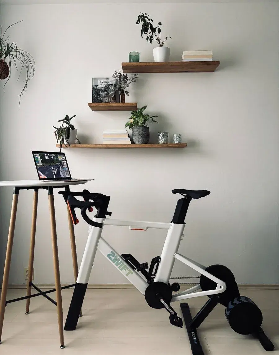 Pronájem cyklistického trenažéru - Praha