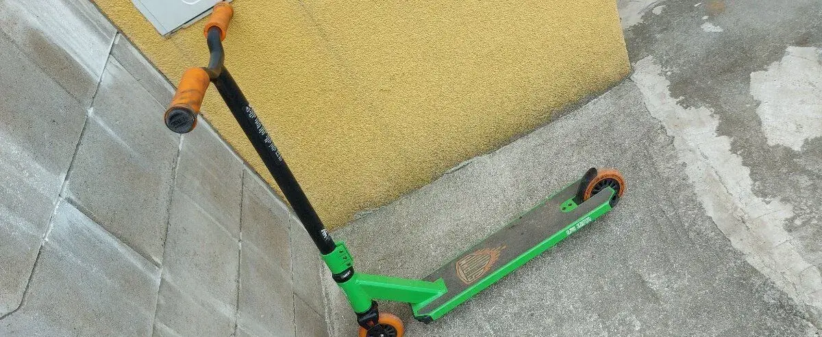 Kvalitní freestyle koloběžka SLAMM SL0525