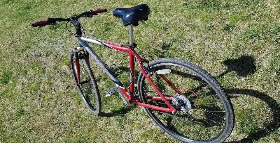 Trekové Kolo 7200 FX kola 28 Tábor