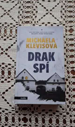 Michaela Klevisová - Drak spí