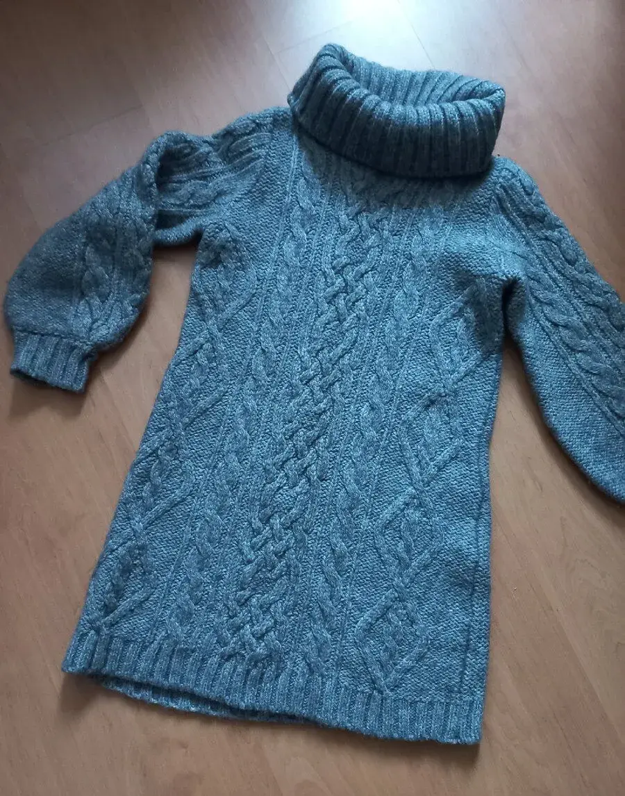 Teplé dámské šaty, S, Sisley