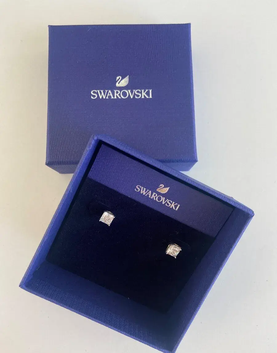 NOVÉ peckové náušnice Swarovski