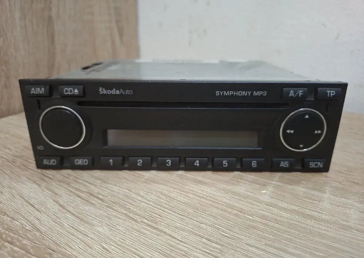 Autorádio Škoda Symphony Mp3