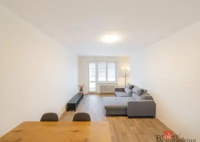 Převod dr. podílu, byty/2+1, 57 m2, náměstí Družby 1211/5, 7