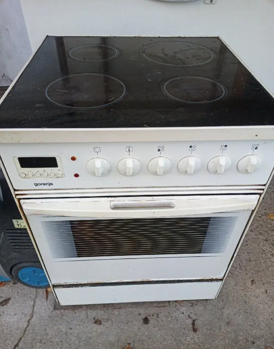 Elektrický sporák s troubou Gorenje
