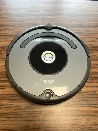 Robo vysavač iRobot Roomba 676