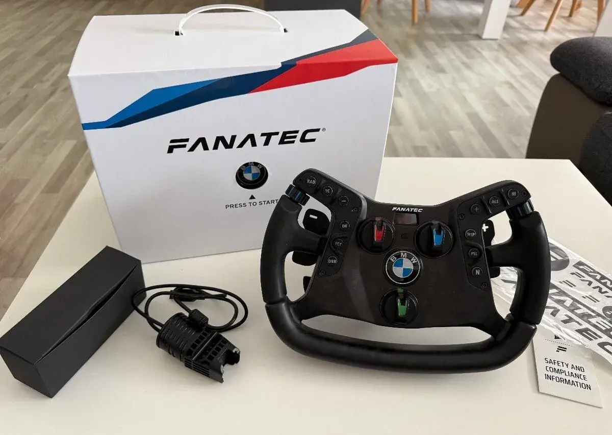 Fanatec Podium Steering Wheel BMW M4 GT3