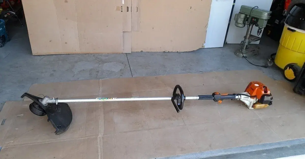 Benzínový křovinořez Stihl 1,3 PS