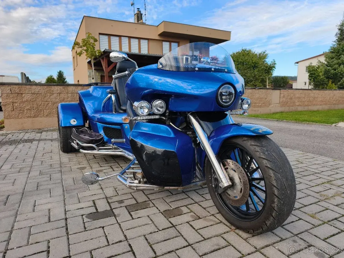 Rewaco RF2 ST Touring 1,5i 110ps automat, najeto 15tis.km