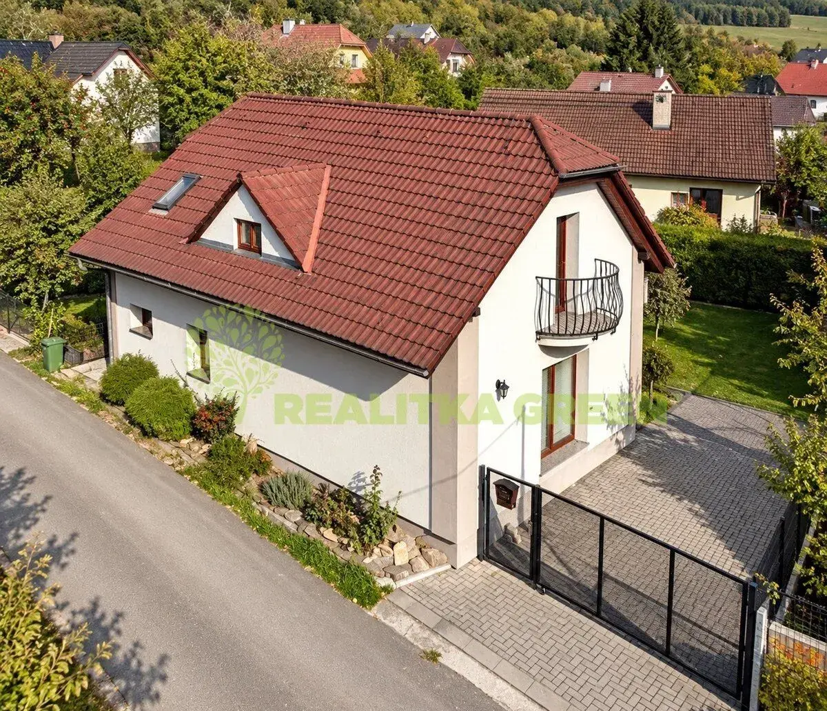 Pronájem RD Pržno, okr. Vsetín, CP 405 m2