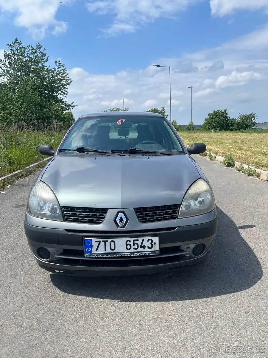 Renault Clio – 2008, 165 000 km