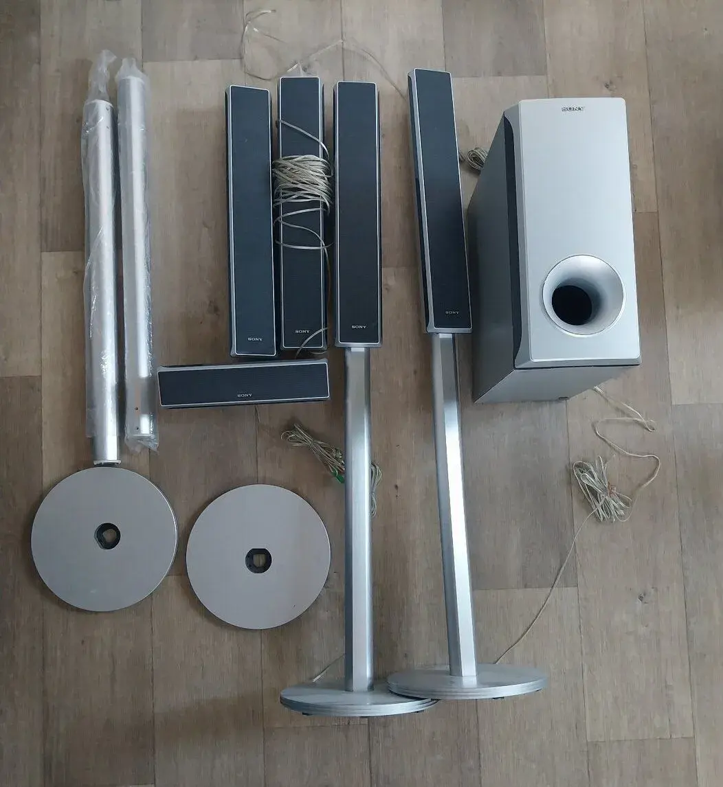 Sony DAV-DZ500F